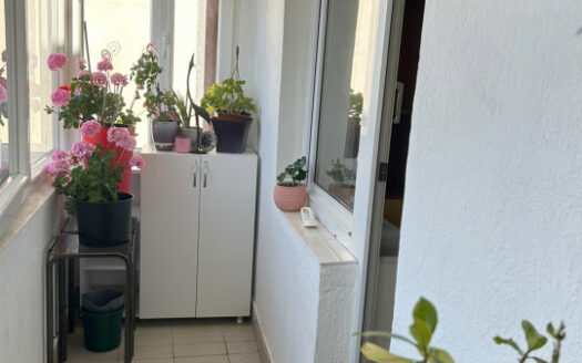 3 Camere Decomandat -Calea Calarasilor – Matei Basarab Bloc 1998, lift